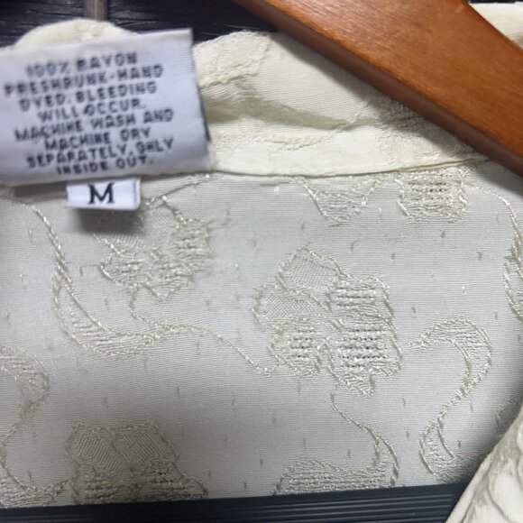 CP Shades Womens Button Down Textured Top Light Yellow Floral Size Medium - Picture 3 of 5